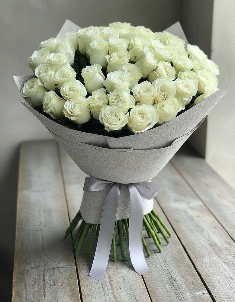 Букет 35 Белых роз в Балахоновском