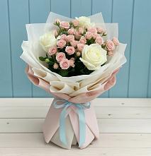 Букет цветов из:  Розы в Балахоновском