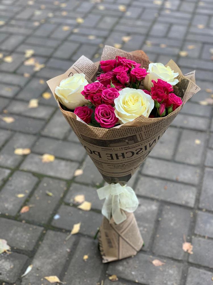 Букет цветов из: Розы в Балахоновском