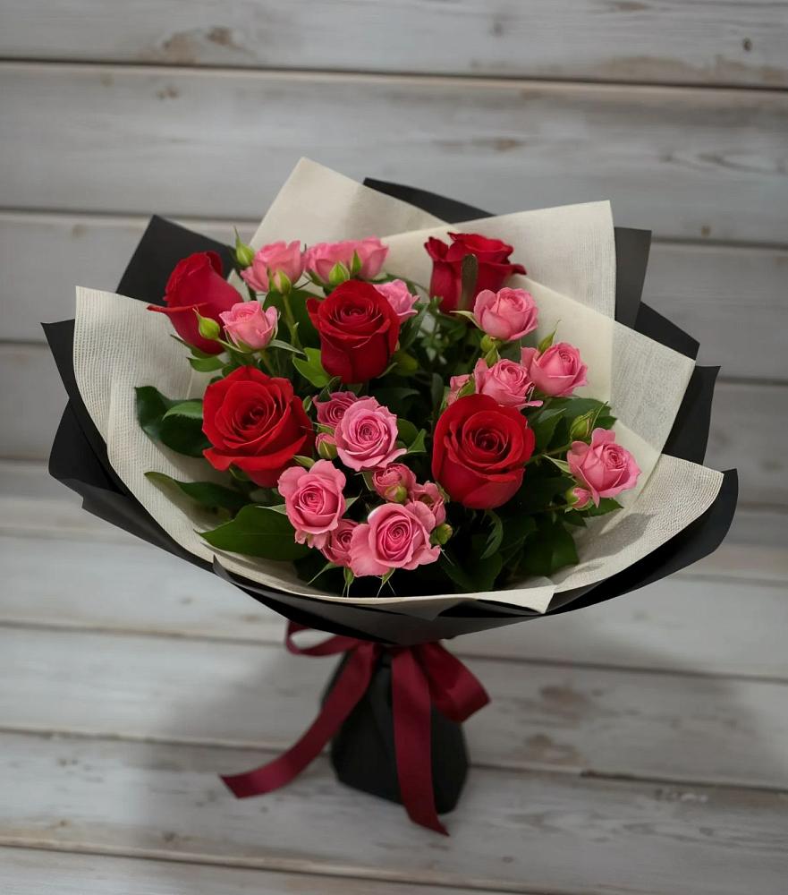 Букет цветов из: Розы в Балахоновском