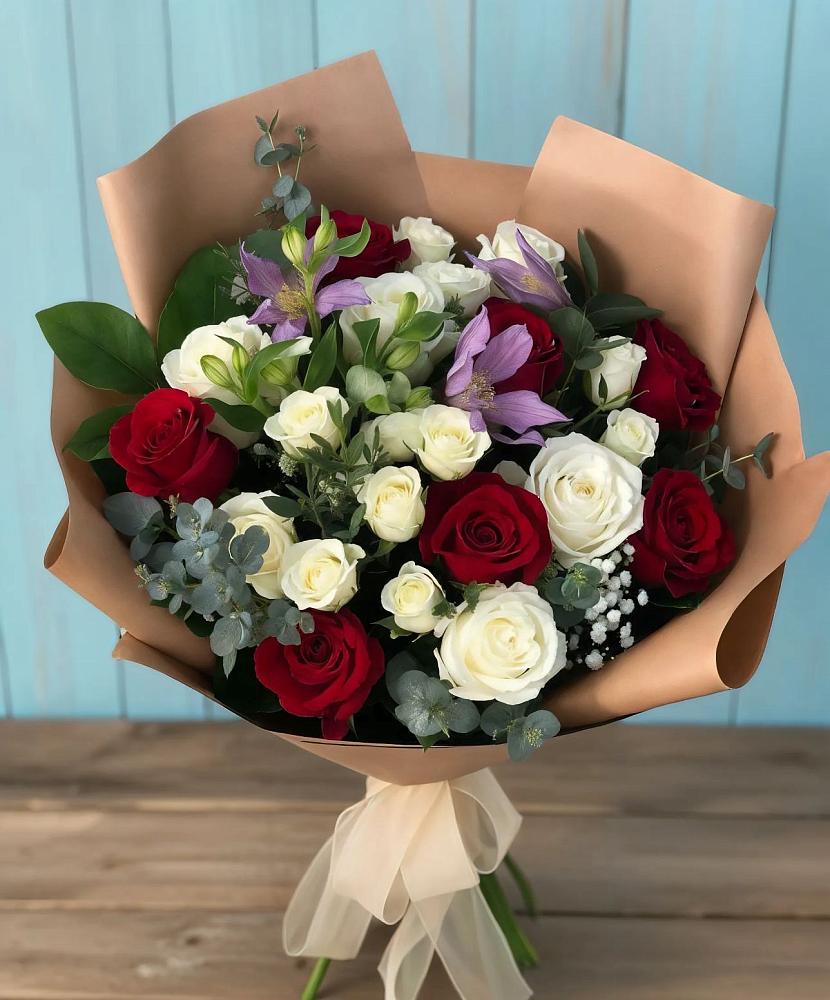 Букет цветов из: Розы и Альстромерии в Балахоновском