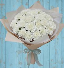 Букет цветов из:  Гвоздики в Балахоновском