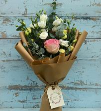 Букет цветов из:  Розы и Лизиантусы в Балахоновском