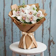 Букет цветов из:  Орхидеи и Розы в Балахоновском