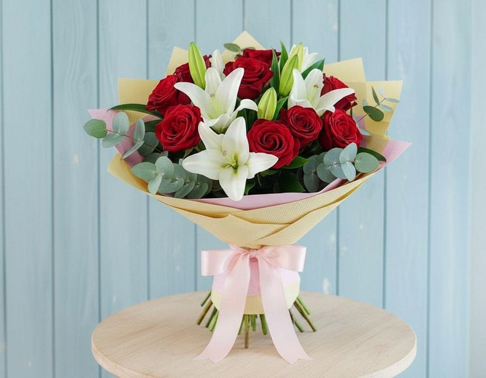 Букет цветов из: Лилии и Розы в Балахоновском